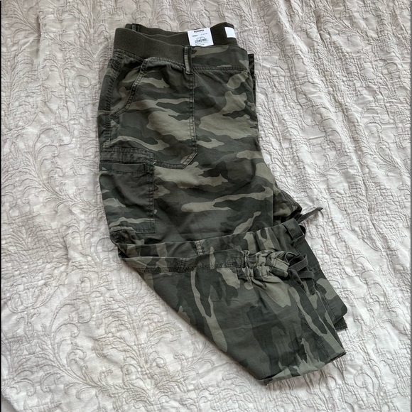 Jumpsuits | Camo Cargo Capris | Poshmark